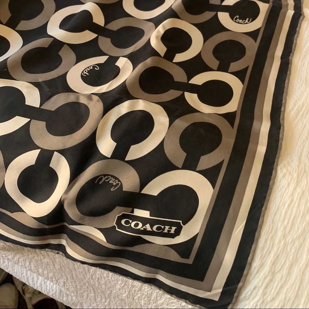 Coach scarf